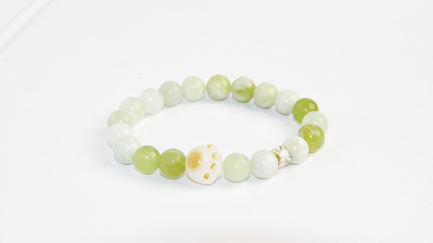 Jade Bracelet with Cat Claw Bead